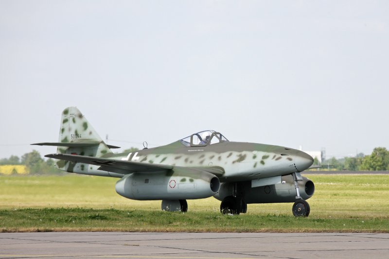 Messerschmitt 262