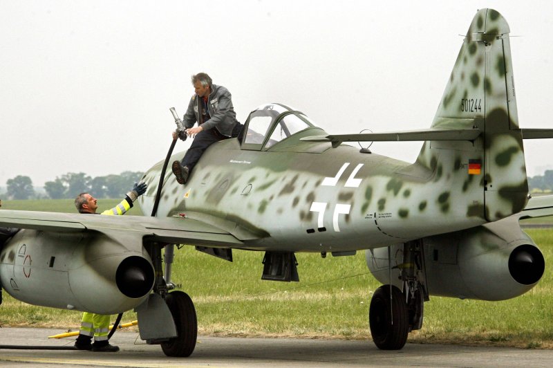 Самолет Messerschmitt me 262