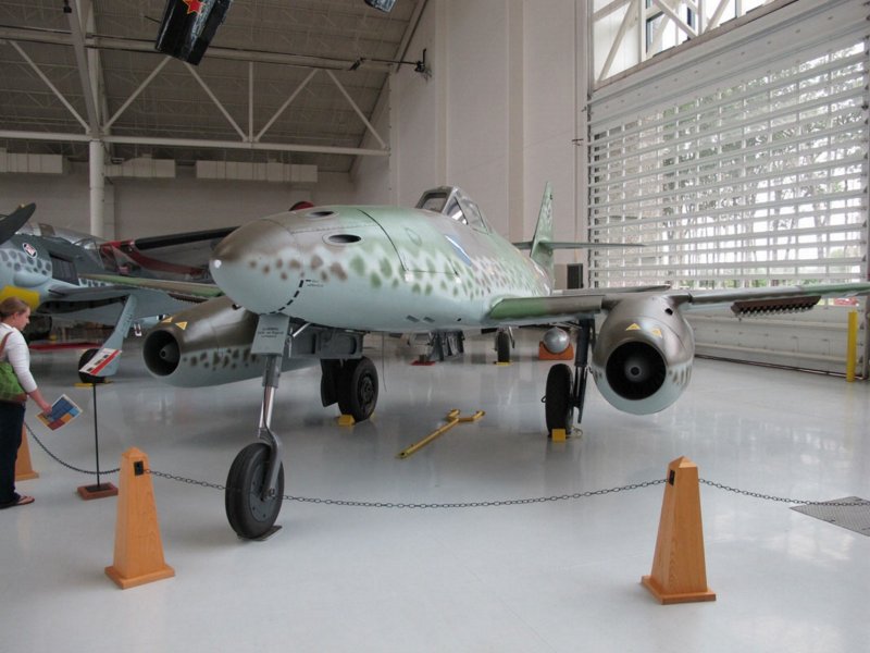 Мессершмитт 262