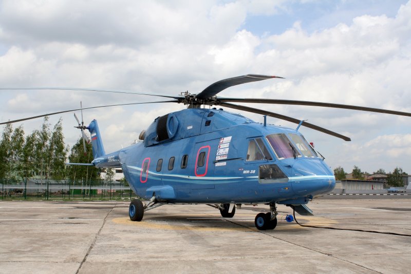 Ми-38 вертолёт