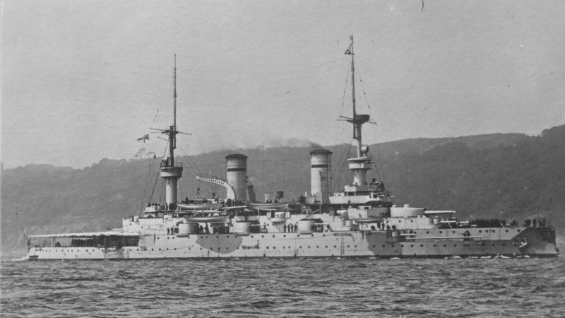 Линкор HMS Кайзер