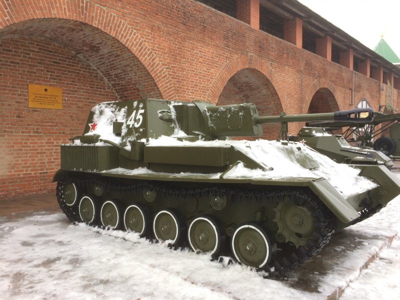 САУ Су-240