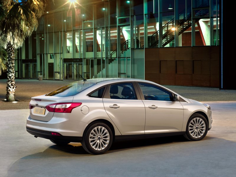 Ford Focus 3 седан