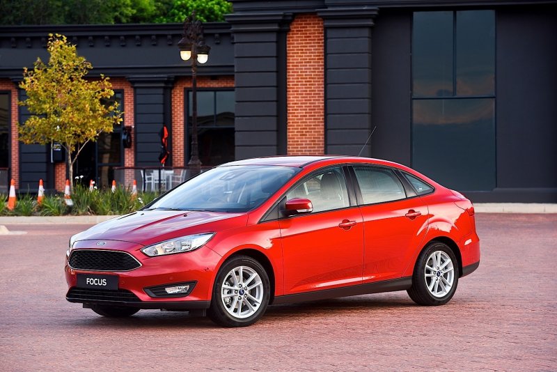 Ford Focus 3 седан