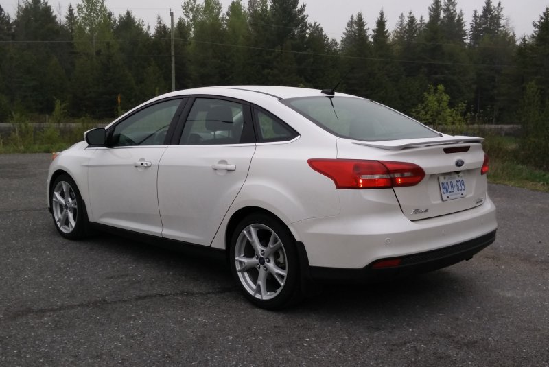 Ford Focus 3 седан