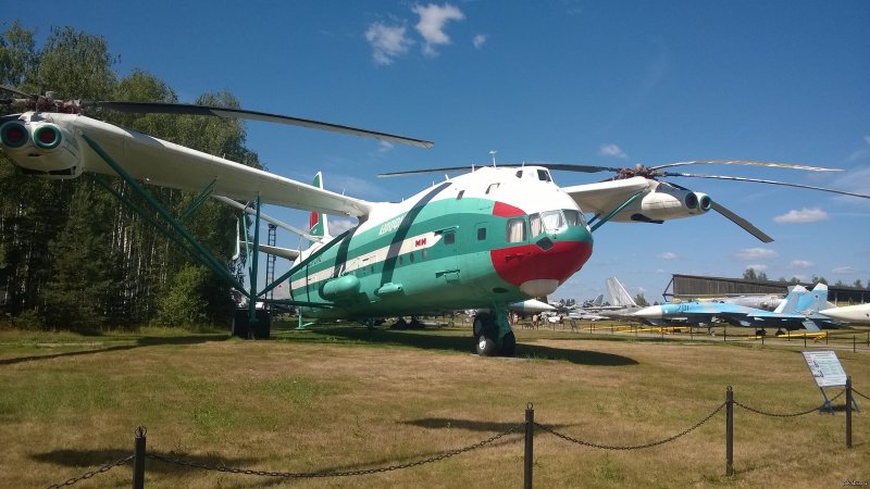 Ми-12 вертолёт