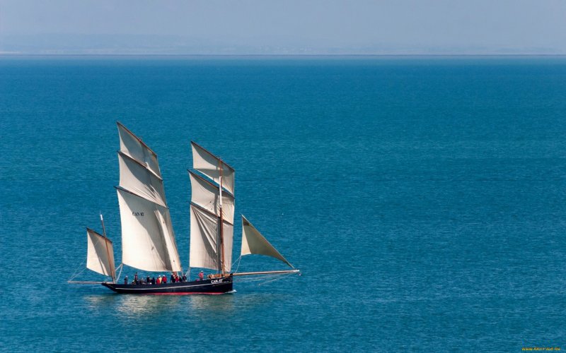 Море Парус