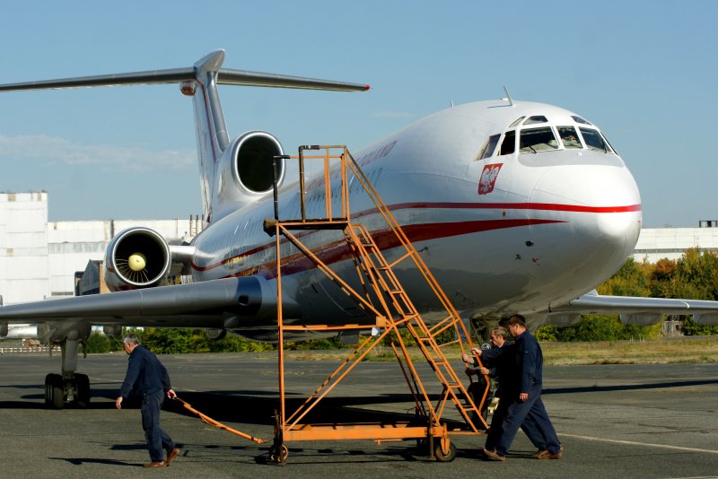 Самолет ЮТЭЙР Боинг 737