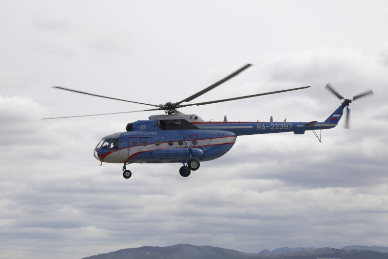 Ми-8 вертолёт