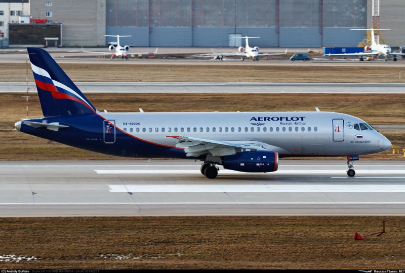 Sukhoi Superjet 100-95b