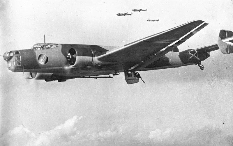 Самолет Юнкерс 86