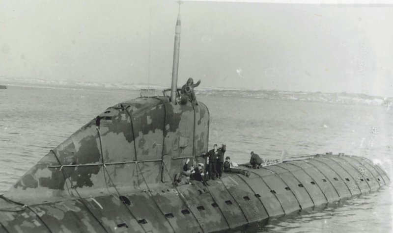 Ленинский комсомол подводная лодка