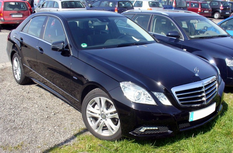 Mercedes Benz e 2007 w211