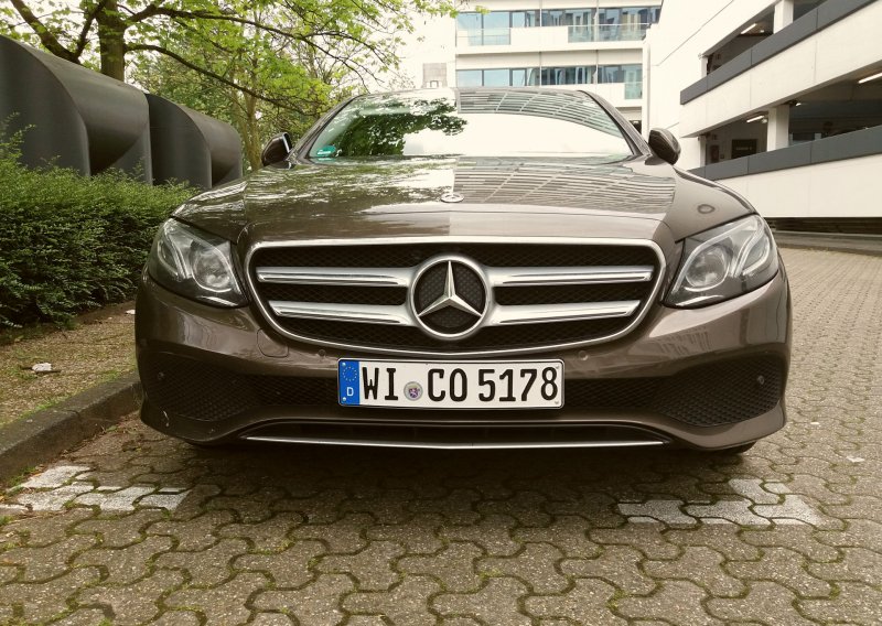 Мерседес e220 CDI