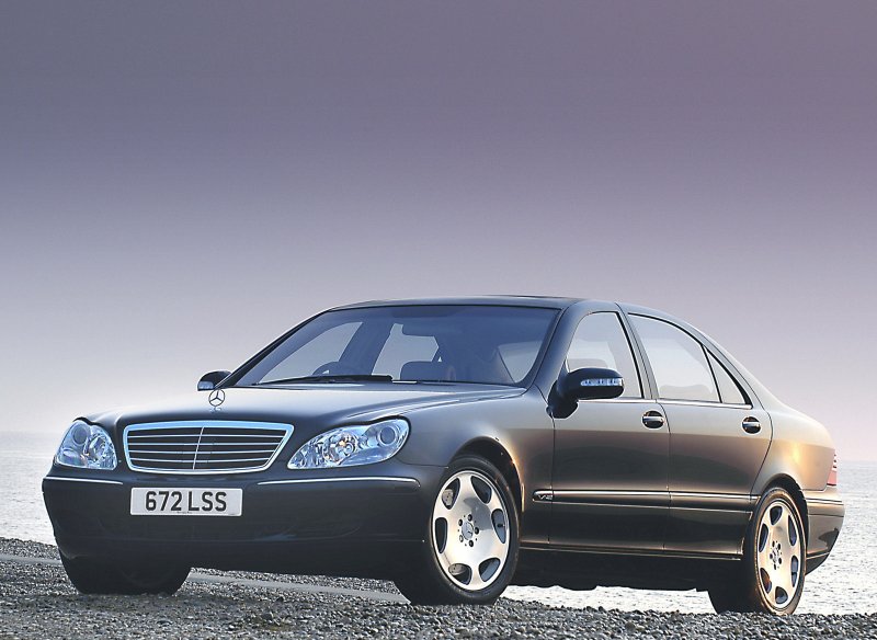 Mercedes Benz s class w220