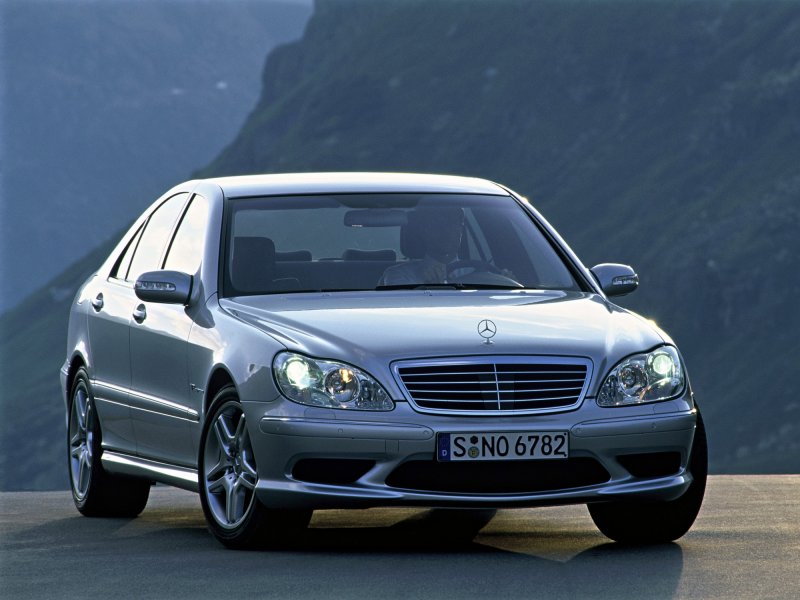 Mercedes-Benz w220