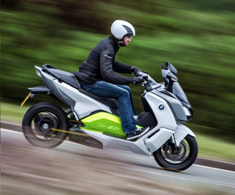 Скутер BMW 50cc