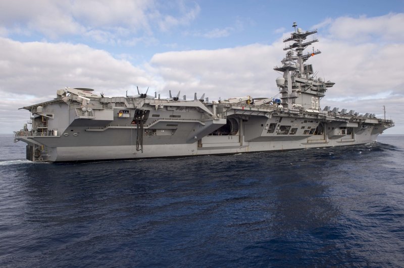 Авианосец USS Nimitz