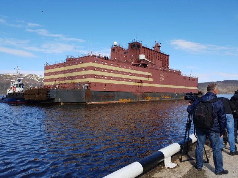 АЭС академик Ломоносов