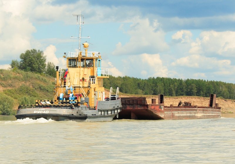 Буксир толкач 911в