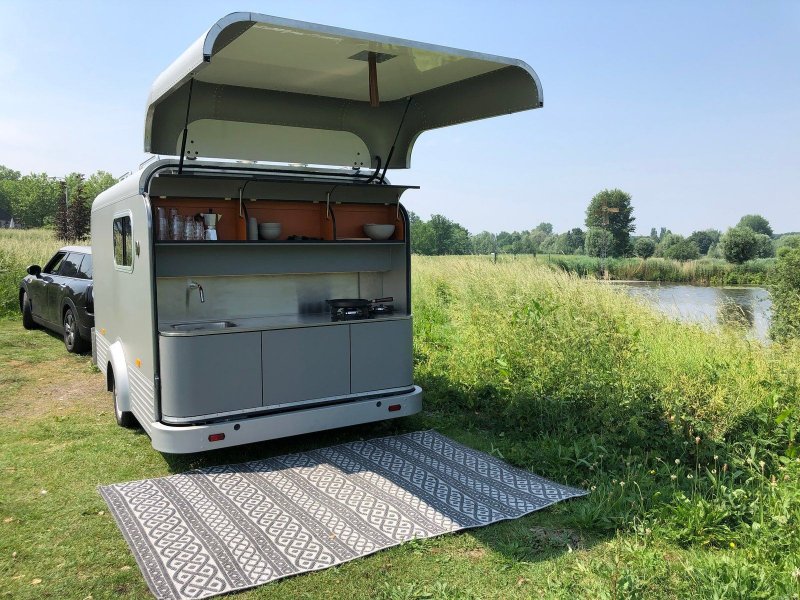 Кемперы Airstream Mini