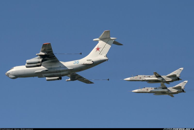 Самолет-заправщик ил-78м-90а