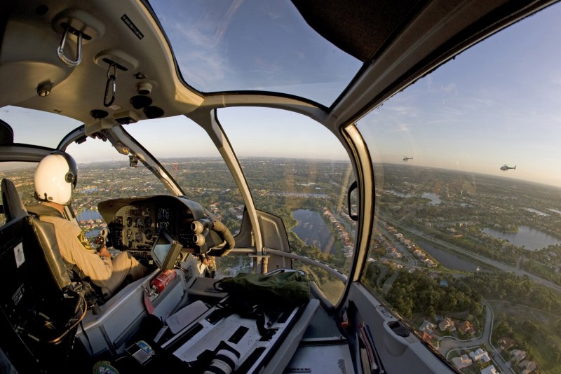 Airbus h130 кабина