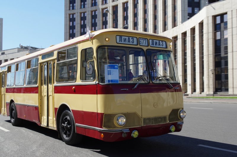 ЛИАЗ 677