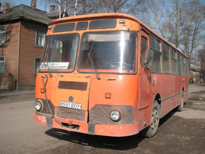 Автобус ЛИАЗ 677 СССР