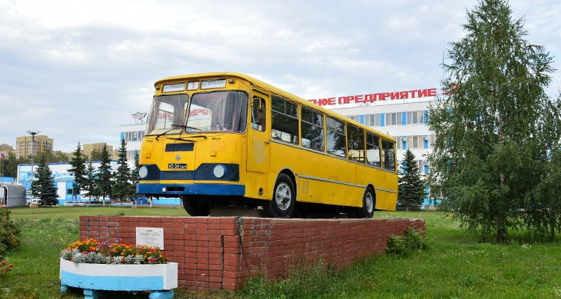 ЛИАЗ 667