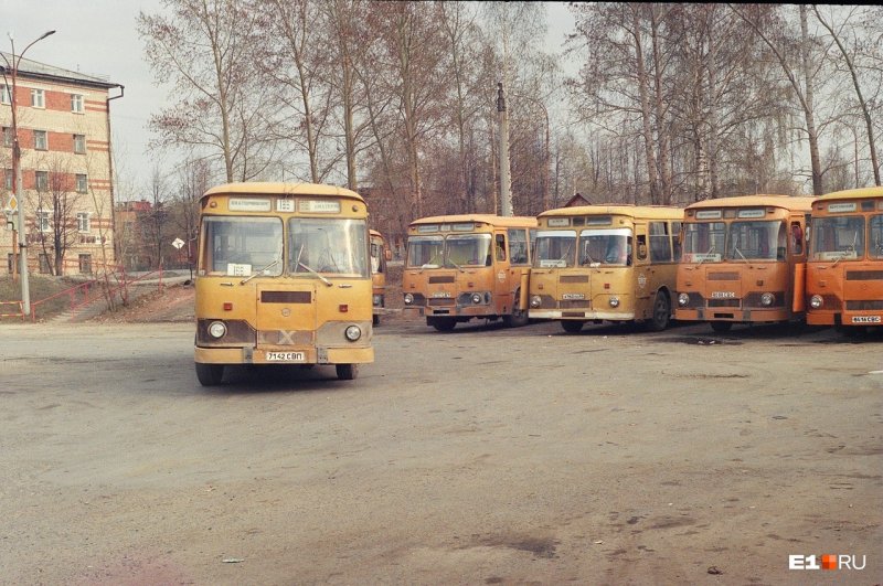 ЛИАЗ 677 старый