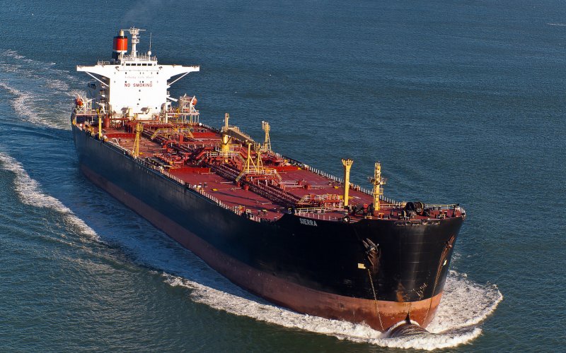 Нефтеналивной танкер Речной