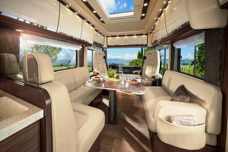 Кемпер Futuria (Motorhome)