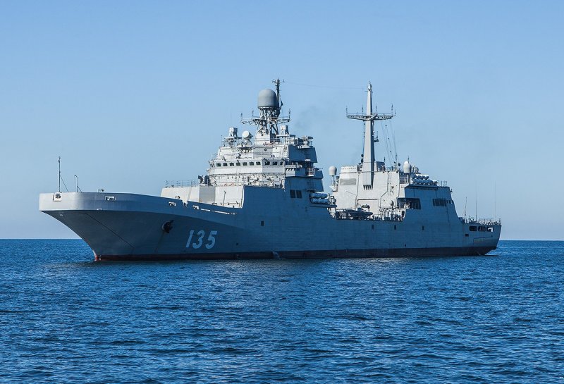 БДК ВМФ России Петр Моргунов