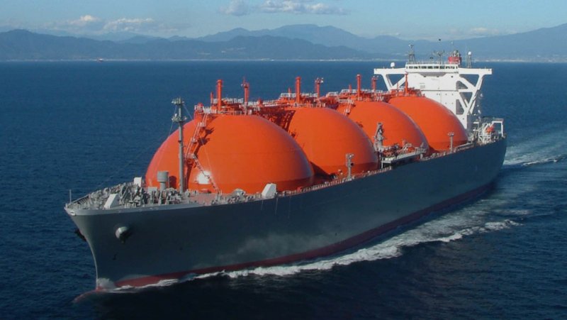 VLCC танкер шторм