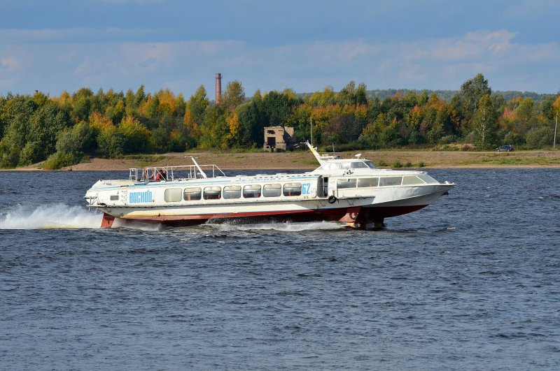 Теплоход Восход 62