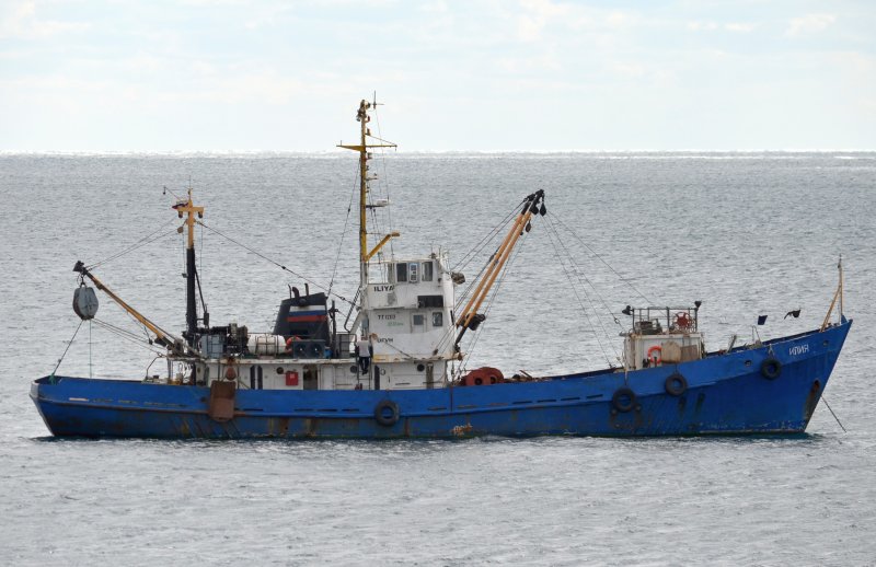 Сейнер RS-300