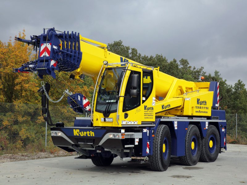 Автокран Liebherr LTC 1045-3.