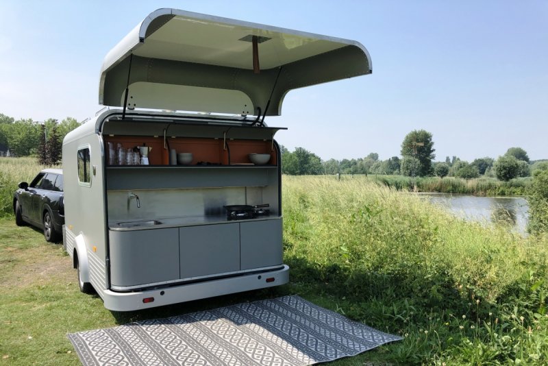Кемперы Airstream Mini