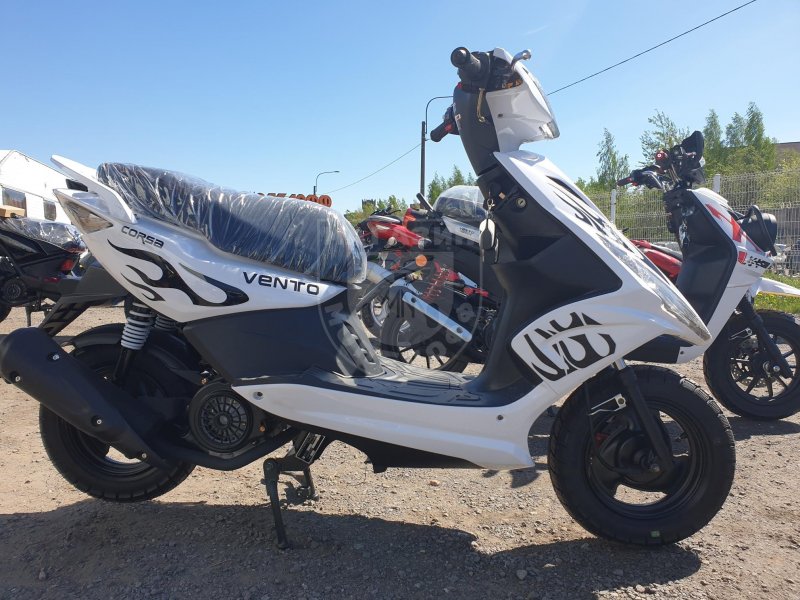 Скутер Vento Corsa 50 (150)