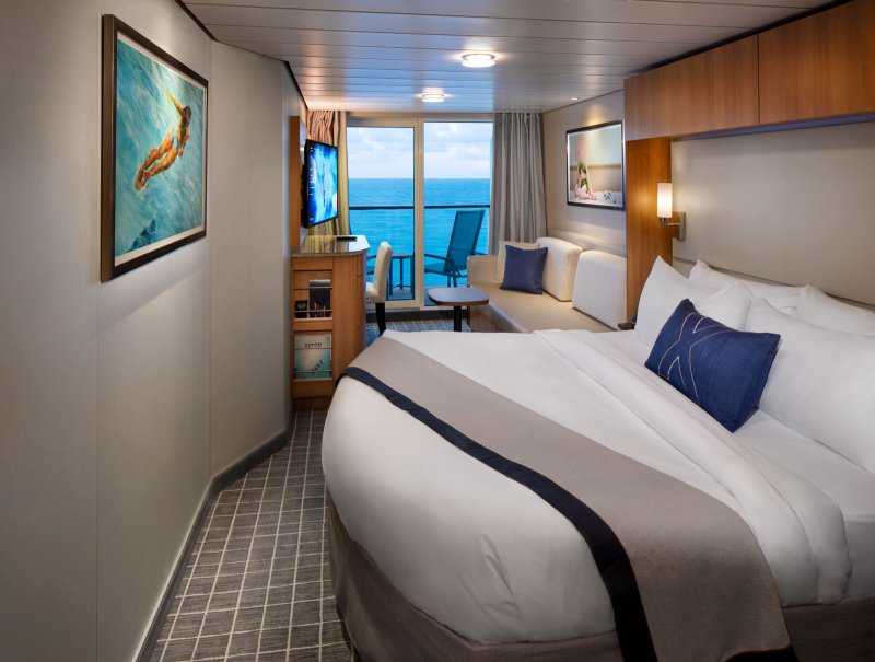 Celebrity Equinox лайнер