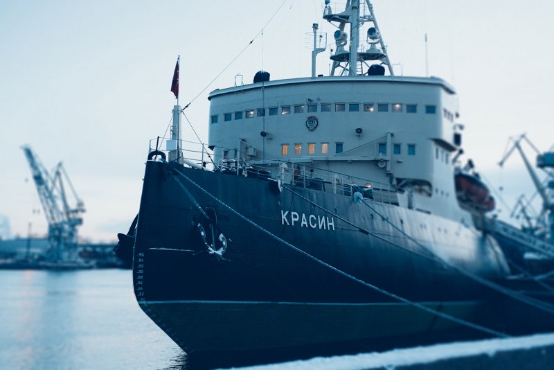 Георгий Исаев ледокол Красин