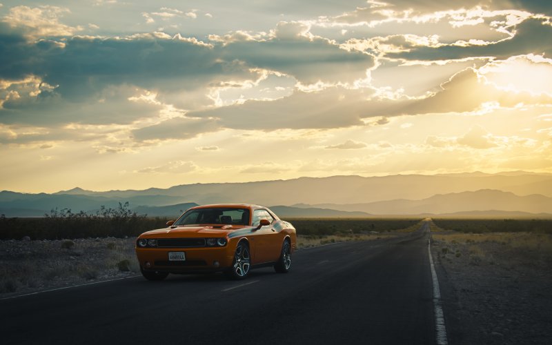 Dodge Challenger обои 4k