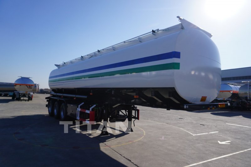Oil products Tanker 3900