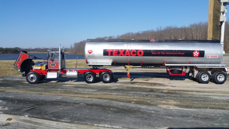 Fuel Tanker Trailer