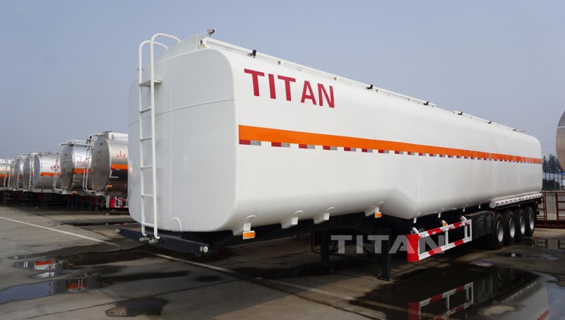 Titan fuel Tanker