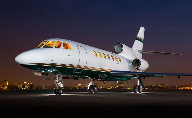 Falcon 50 Jet