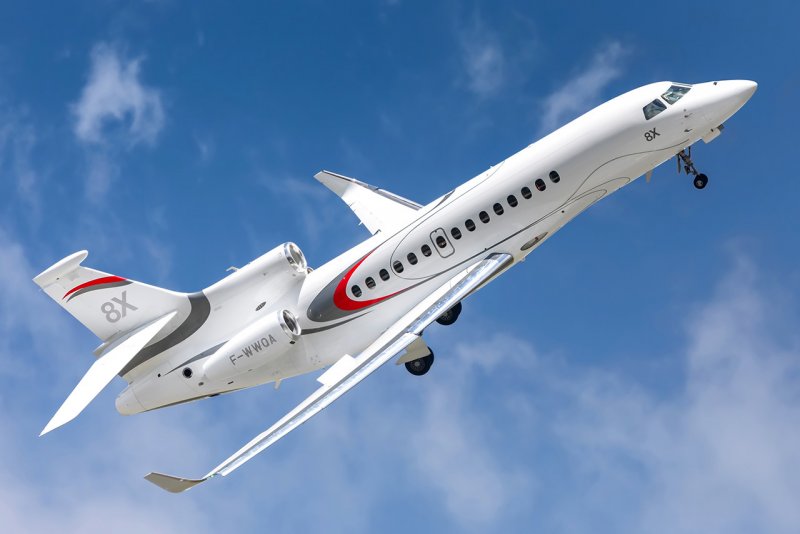 Falcon 8x