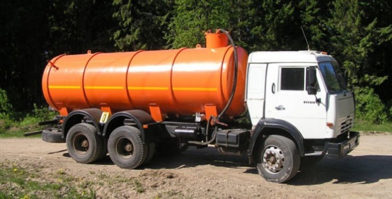 КАМАЗ 6520 ассенизатор