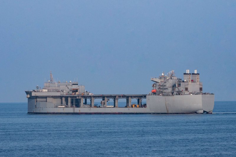 USS Lewis b. Puller ESB-3